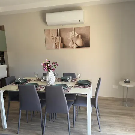 Wardija Heights Luxury Penthouse *